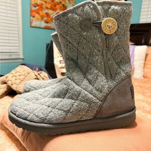 Cozy Gray Quilted Ugg Boots with Button Detail